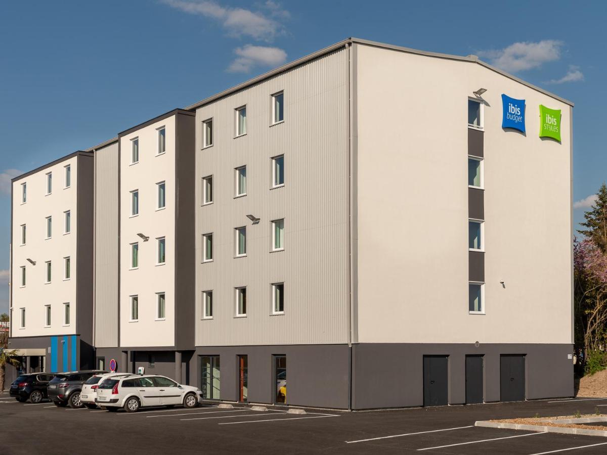 Ibis Budget Cognac Шатобернар Экстерьер фото